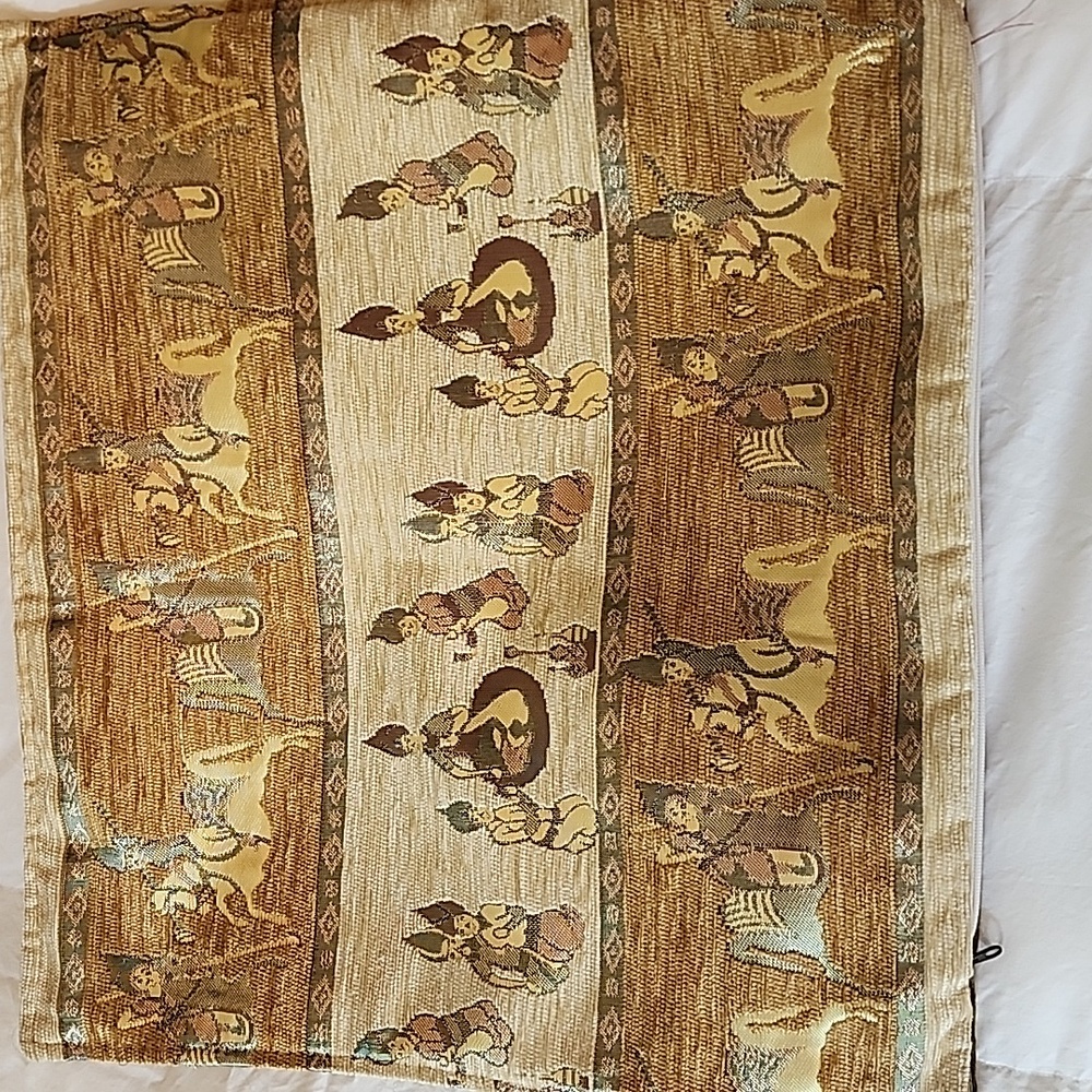 Tapestry Pillow Cover